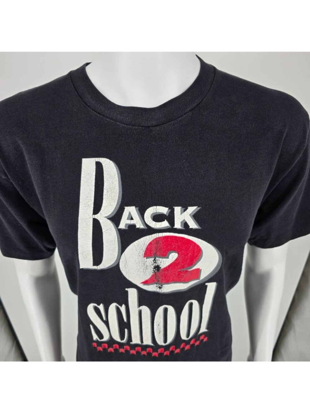 Vintage 1990s Single Stitch Tultex "Back 2 school" Black Graphic T-Shirt (M/L) - Picture 3 of 13